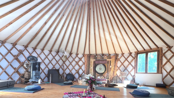 La yourte — espace de pratiques
